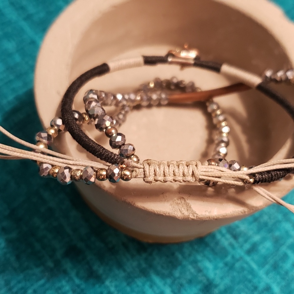 Hippy bracelet - Picture 3 of 3